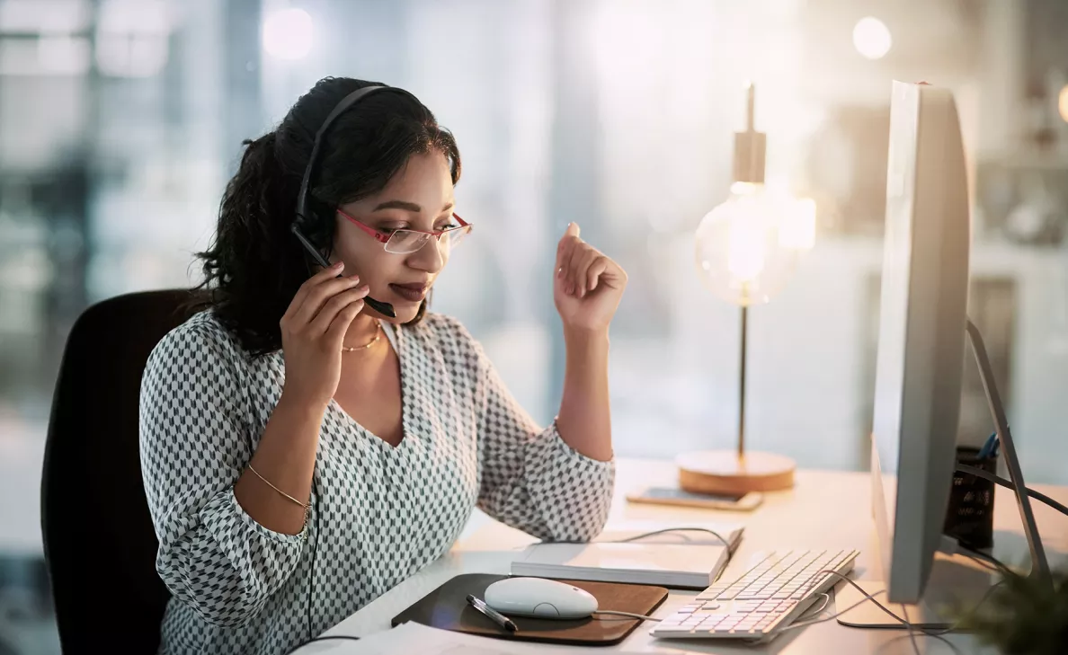  A business owner discusses potential 401(k) plans.
